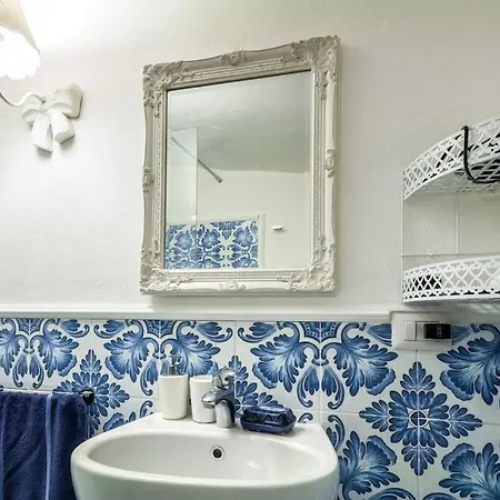 Apartment Lovely In The Heart Of Alghero